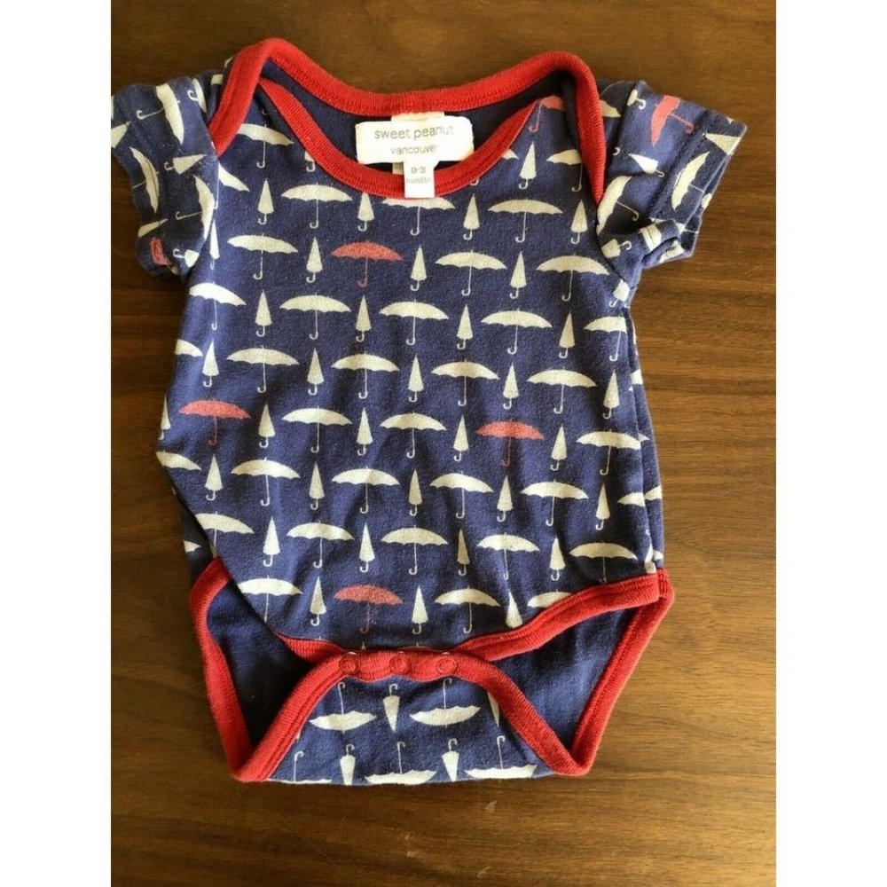 Sweet Peanut Umbrella Short Sleeve 100% Organic Cotton Bodysuit 0-3M